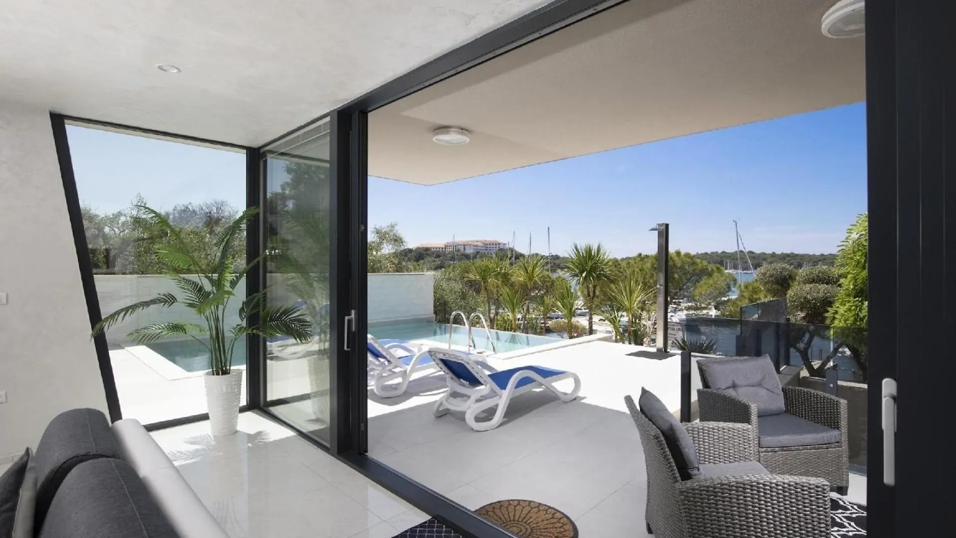 Luxury Apartment Kevin Medulin